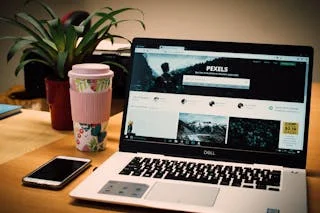 Windows Laptop Battery Life: 40% तक बढ़ाने के 10+ तरीके